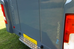 the-blackdown-horsebox-stealth-grey-13